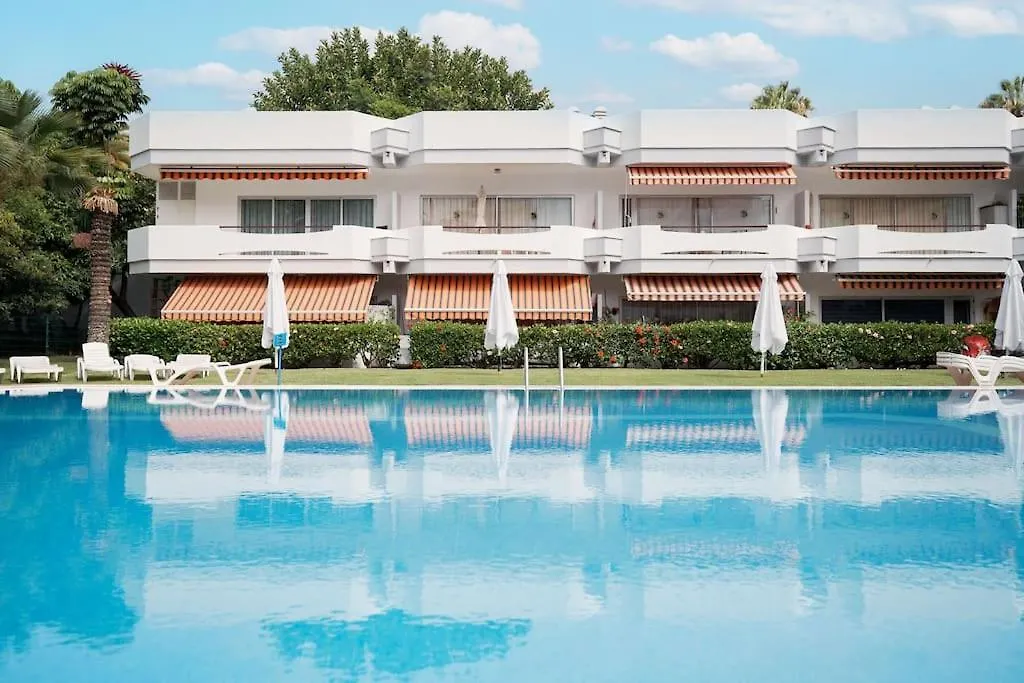 Eden Rentals White Molino Oasis プエルト・デ・ラ・クルス 0*,  スペイン
